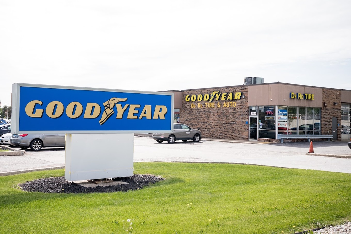 Oil Change at De Re Tire And Auto