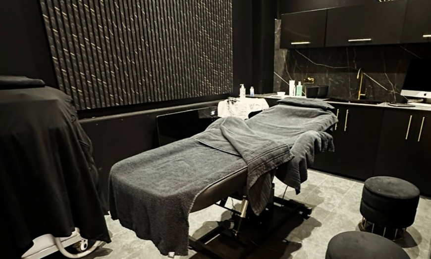 Image 2: Get 30 or 60 Minute Back, Neck, and Shoulder Massage (1 or 3 Sessions)