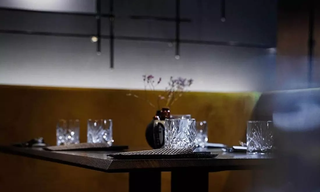 Mittags- oder Abendmenü mit Hauptspeise & Softdrink nach Wahl für 1, 2 oder 4 Personen (bis zu 22% sparen) - Second Medium