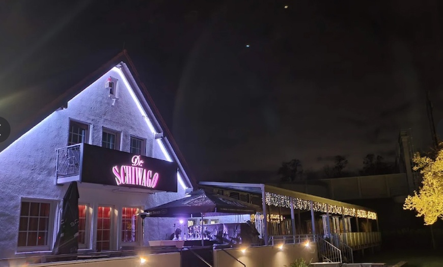 Image 3: Dr. Schiwago Menü mit Hauptgericht, Beilage & Dessert für 1 - 4 Pers.