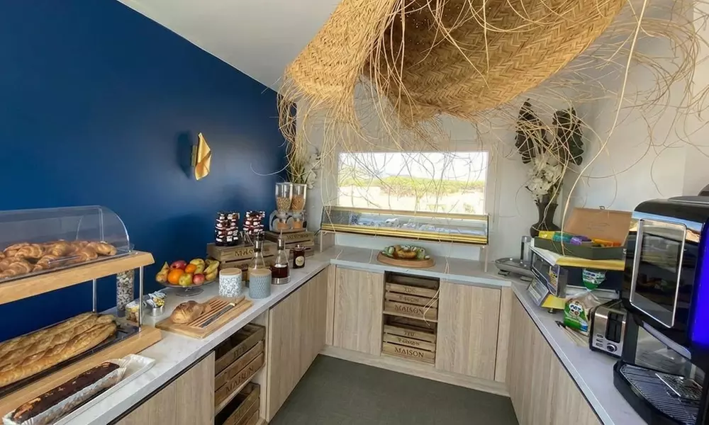 Agde : 1 ou 2 nuits en chambre double ou Junior suite avec PDJ et spa