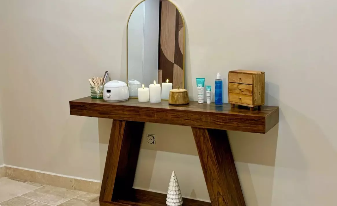 Soin du visage aux pierres semi-précieuses par Andréa Josselin