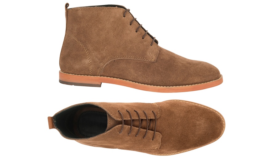 Image 15: Chaussures en daim pour homme