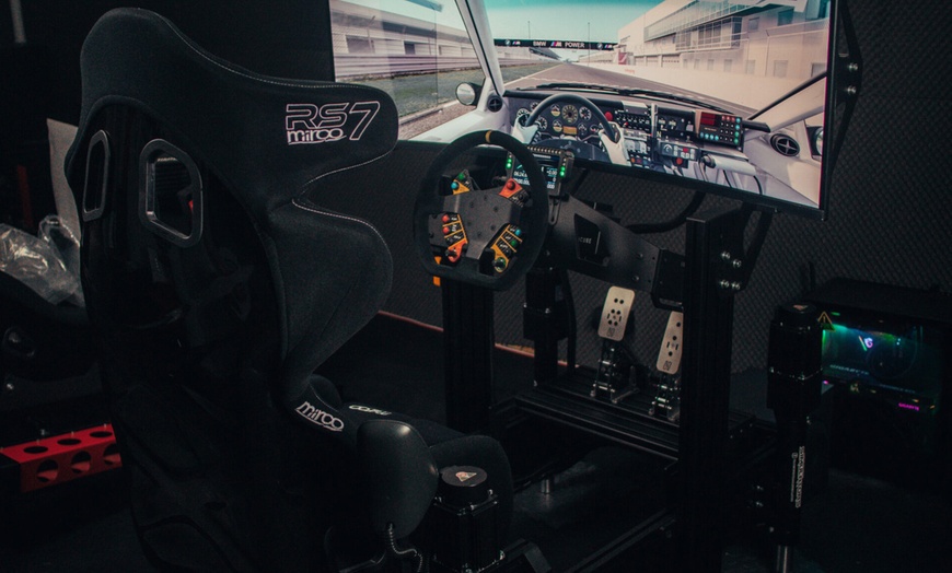 Image 1: Do 33% zniżki na  w Symulatory simracing - White Eagle Simulators Showroom