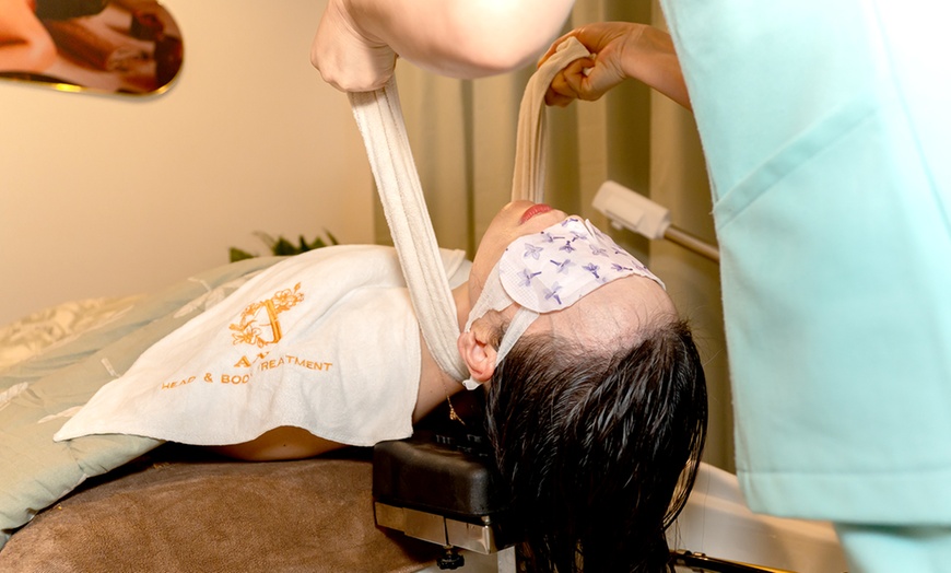 Image 4: 60-Min Hydrating Facial with Optional 50-Min Japanese Head Spa