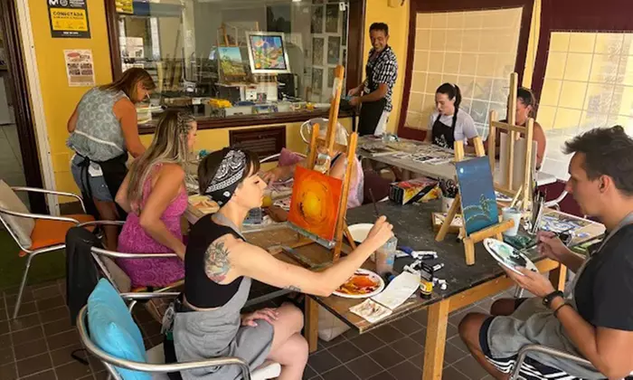 Clase de pintura con pizzas y bebidas para 1 o 2 personas