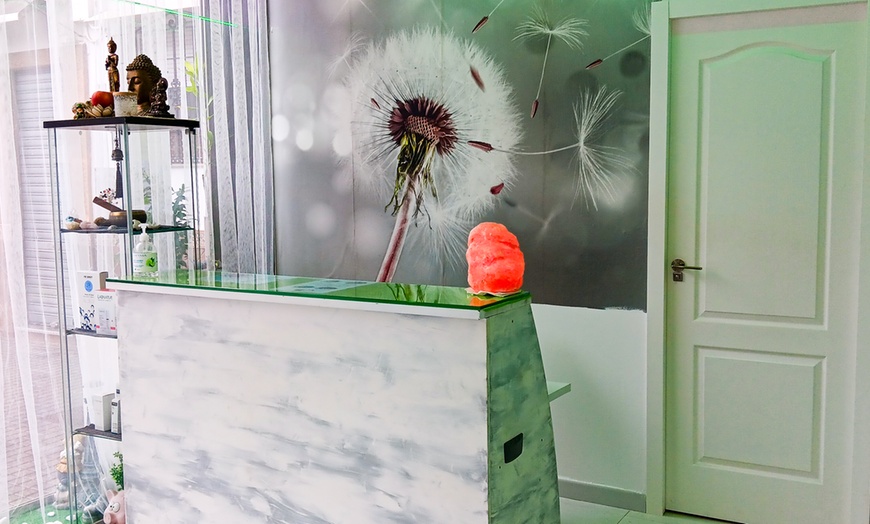 Image 4: 3 o 5 sesiones de tratamientos estéticos a elegir