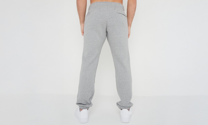 Image 11: Nike Men's Club Embroidered Swoosh Pullover Fleece Full Tracksuit