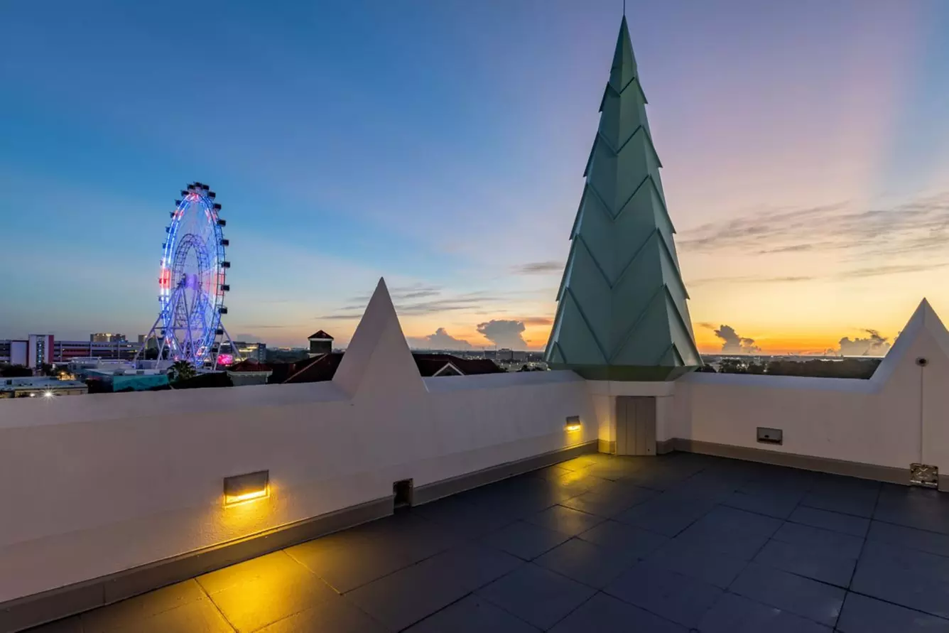 Member Pricing: 4-Star Hotel in Orlando Near Universal Boulevard 
