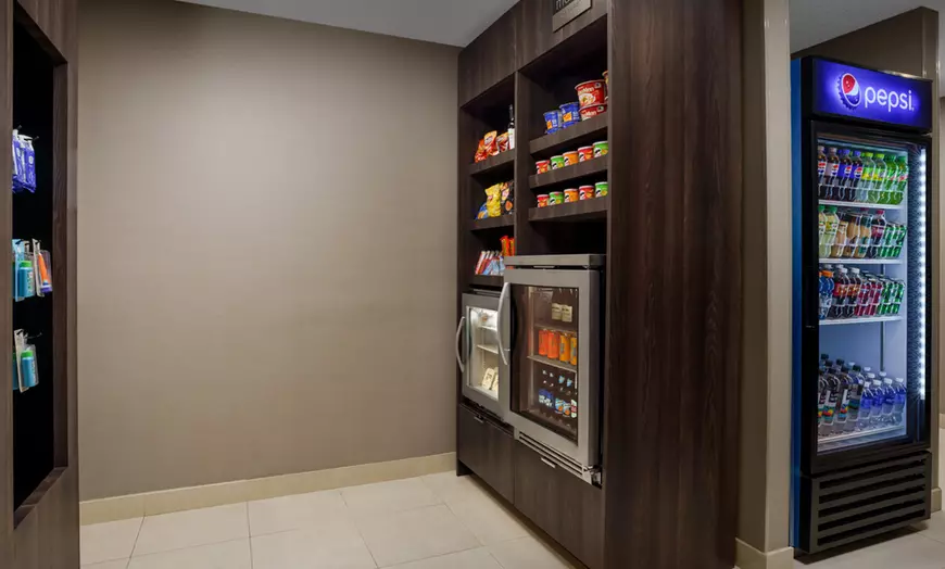 Convenience Store / Market