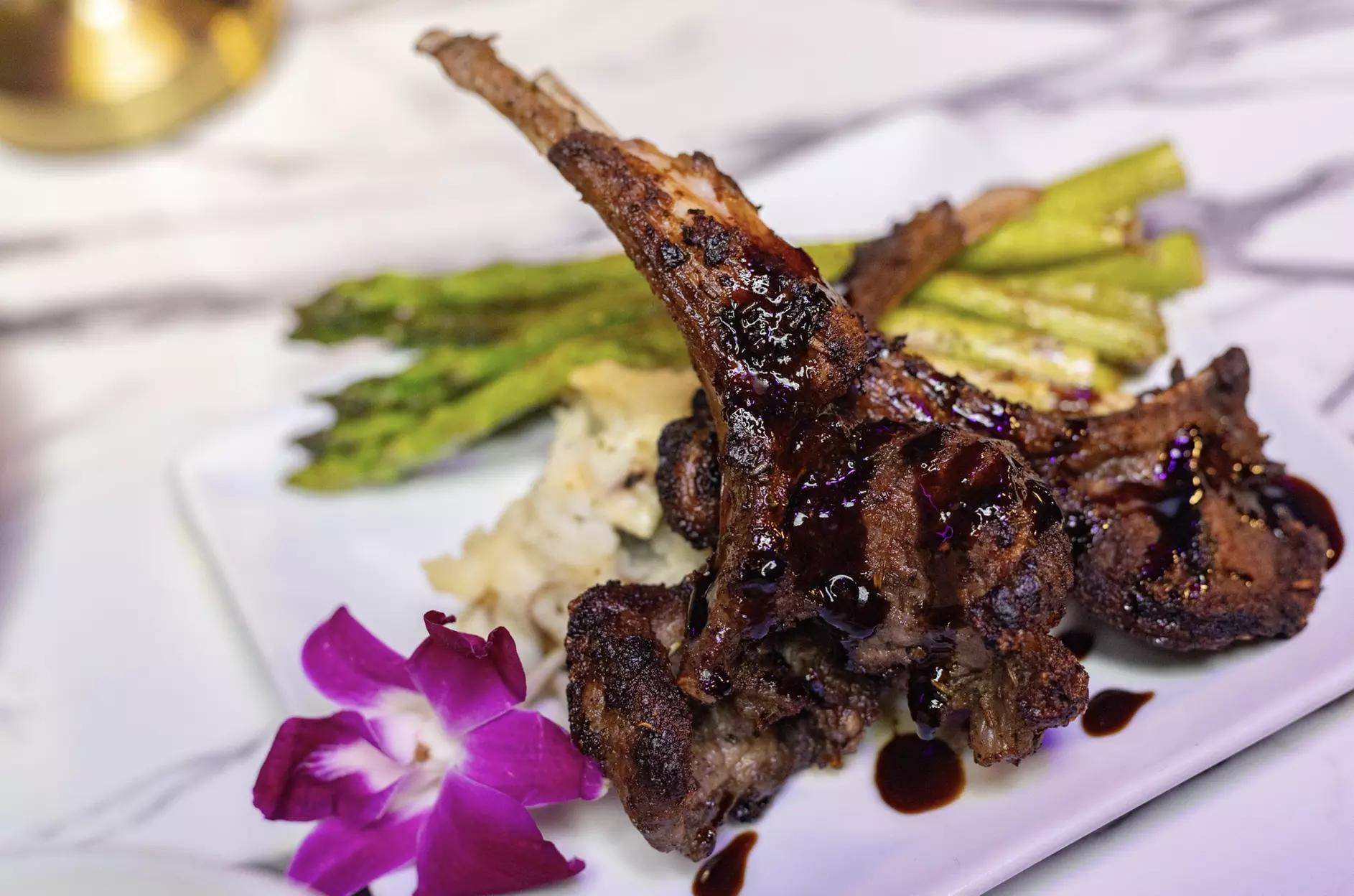$50, $100, or $150 Dining Credit, Dinner/Brunch for 2 or 4 w/Cocktails