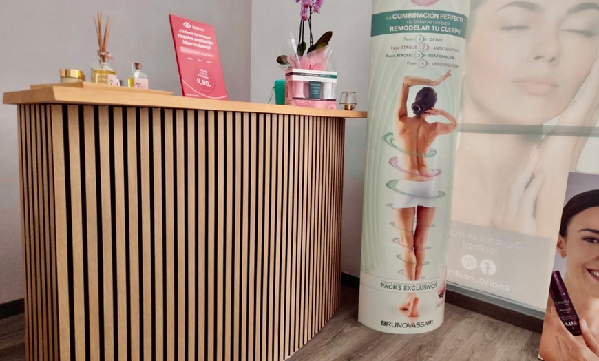 Image 6: 3 o 6 sesiones de radiofrecuenta y masaje con servicio extra a elegir