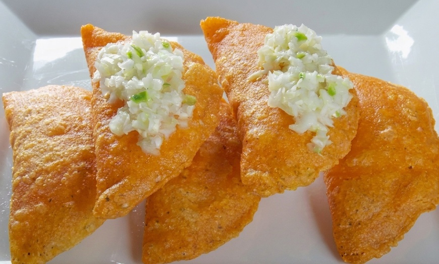 Image 7: Belizean & Caribbean Dining Experiences and Island Flavors