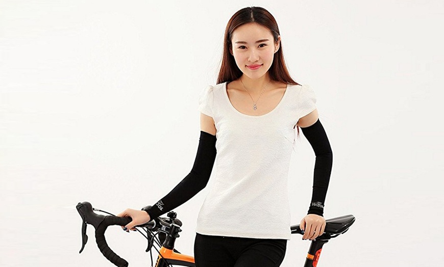 Image 4: 8 Pairs Cooling Arm Sleeves Cover UV Sun Protection Basketball Sports