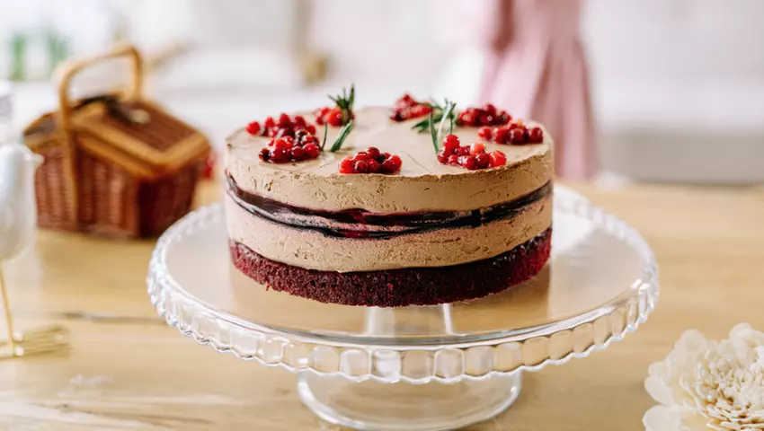 Individual or Bundle Online Baking & Gift Courses from International Open Academy