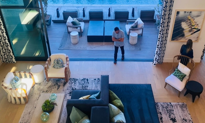 Image 5: Luxury Home Tours – Explore Elite Vegas Properties