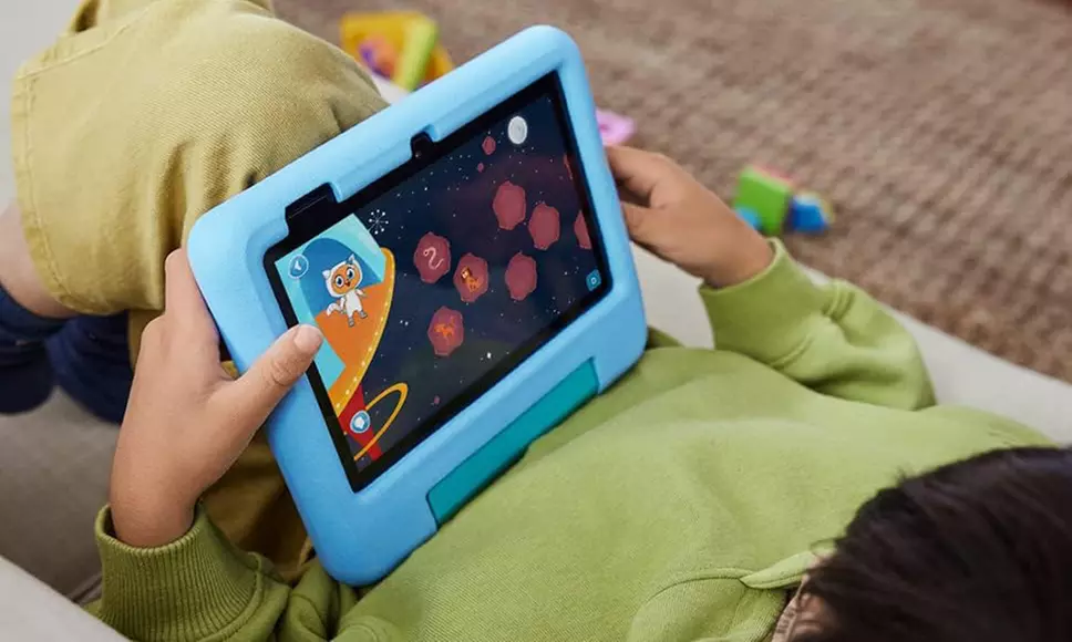 Amazon Fire 7 Kids Tablet (2022) - 7'' Display, 16GB, Blue or Purple Kid-Proof Case, Ages 3-7