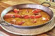 Celebra la cocina valenciana: menú mediterráneo frente al mar para 2 o 4 personas con hasta un 38% de descuento - Second Medium