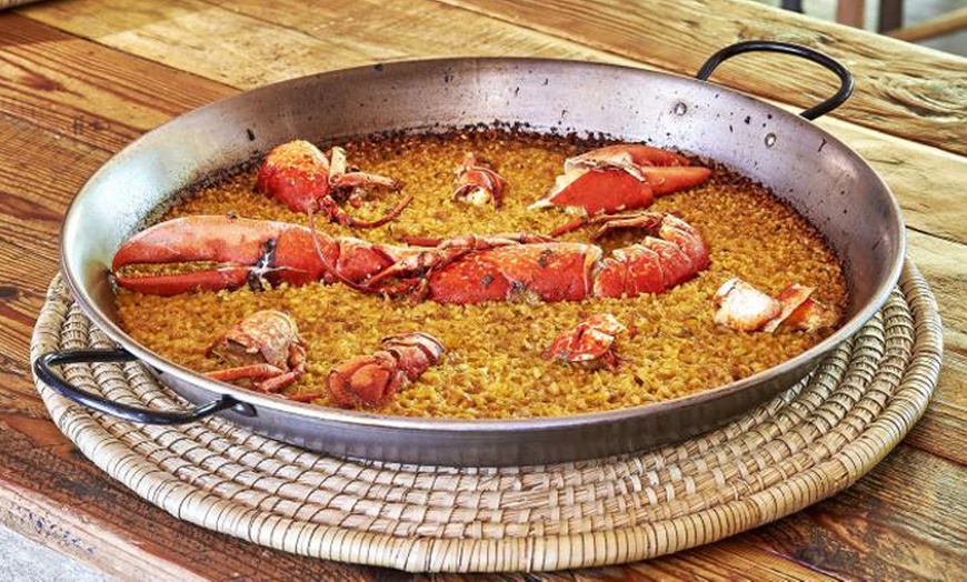 Image 2: Degusta el alma de Valencia: menú frente al mar para 2 o 4 personas