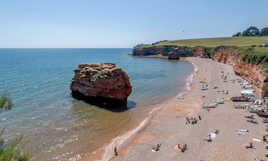 Image 8: Devon Summer Availability: Holiday Home for Up to Six or Eight. 