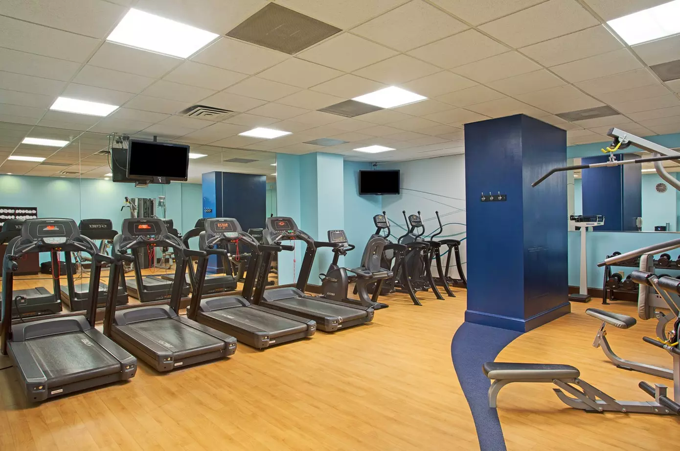 Orlando Theme Park Hotel: Perfect for Families!