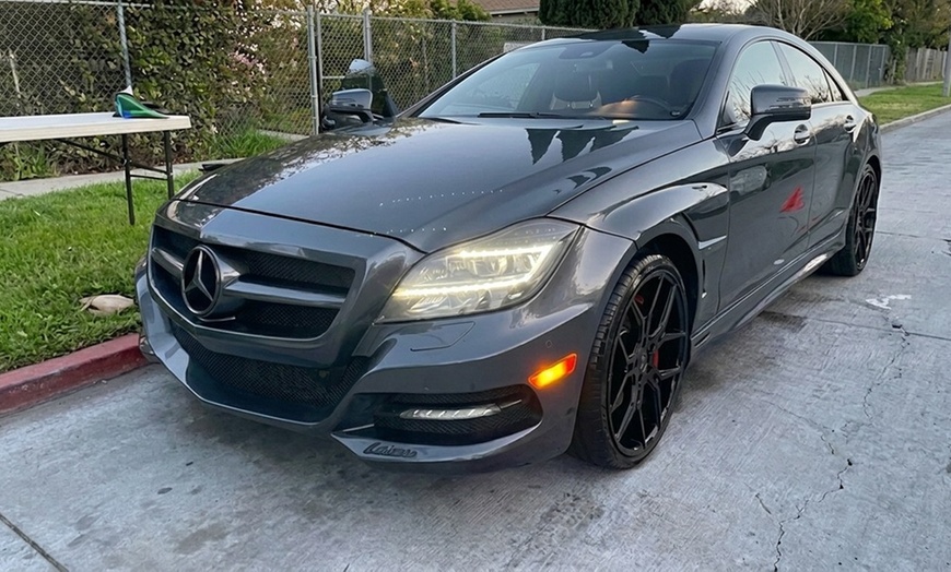 Image 2: 2-Year Ceramic Coating: Protect & Shine Your Car, SUV, or Truck