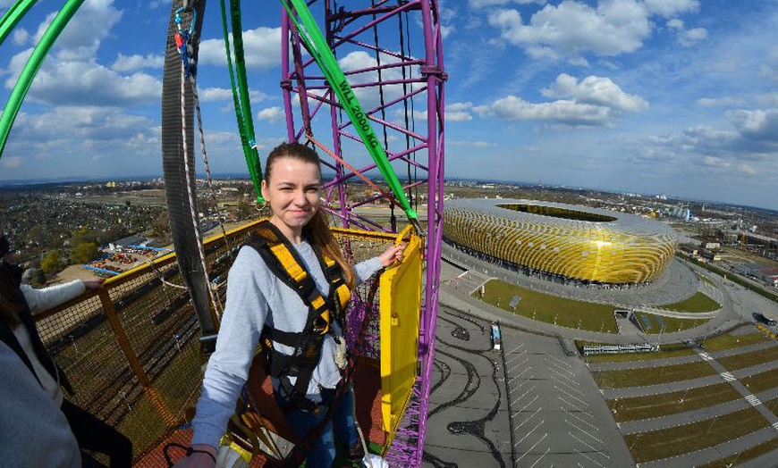 Image 2: Stadion Energa: skoki na bungee