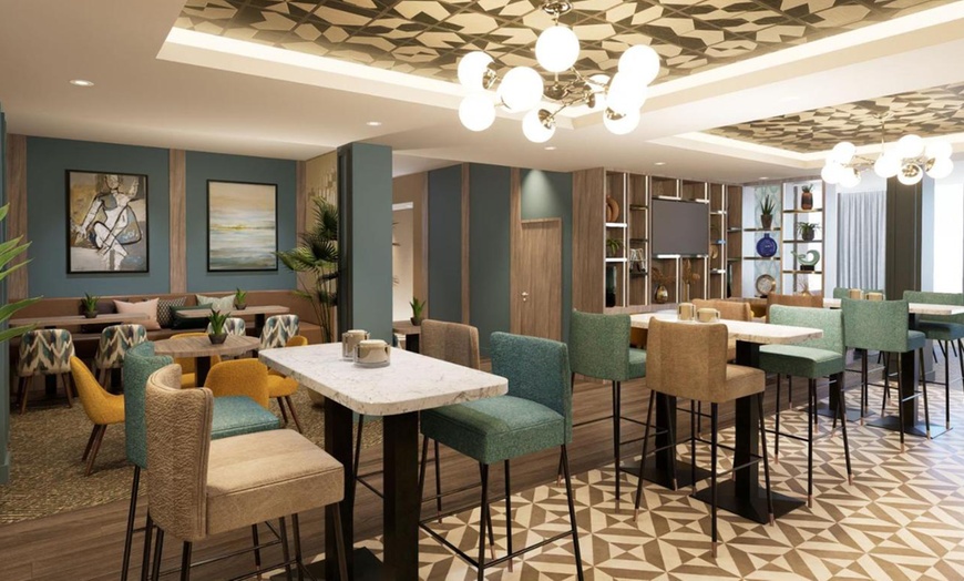 Image 3: Savor Traditional or Sparkling Afternoon Tea for 1, 2, or 4 People