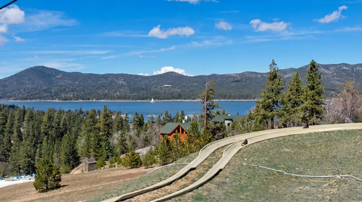 Relax by the pool with lake views and mountain breezes