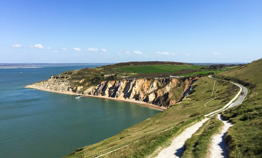 Image 2: Isle of Wight: Double Room with Breakfast and Optional 3-Course Dinner