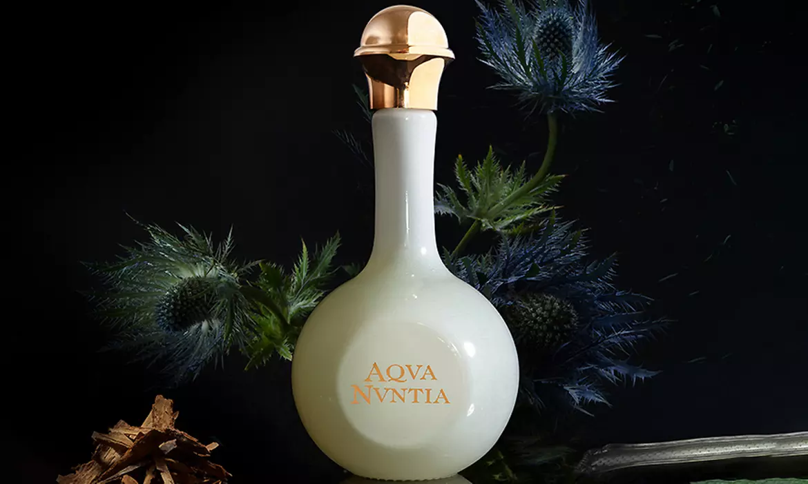 Fragranze con note floreali di D'annunzio