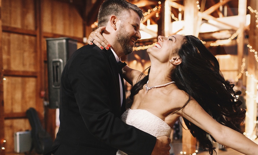 Image 3: Consultation and Wedding Dance Classes for Beginners at Todos Club