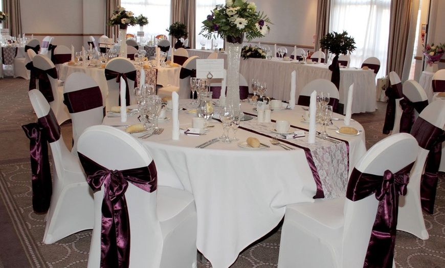 Image 2: Wedding Package for 40 Day Guests