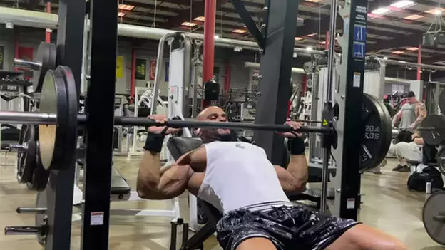 Achieve Your Fitness Goals with Personalized Training Sessions at The Shop Gym - Primary Image