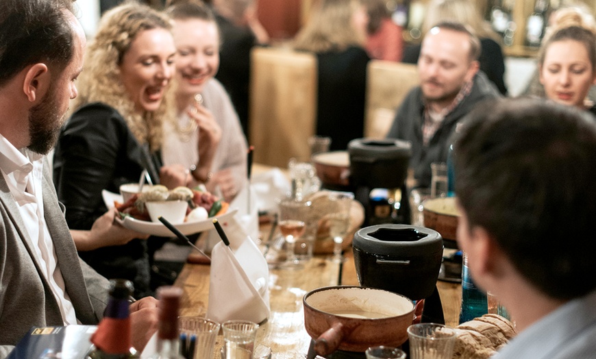 Image 5: Exklusives Fonduedinner mit Feuerzangenbowle und optionalem Käsefondue