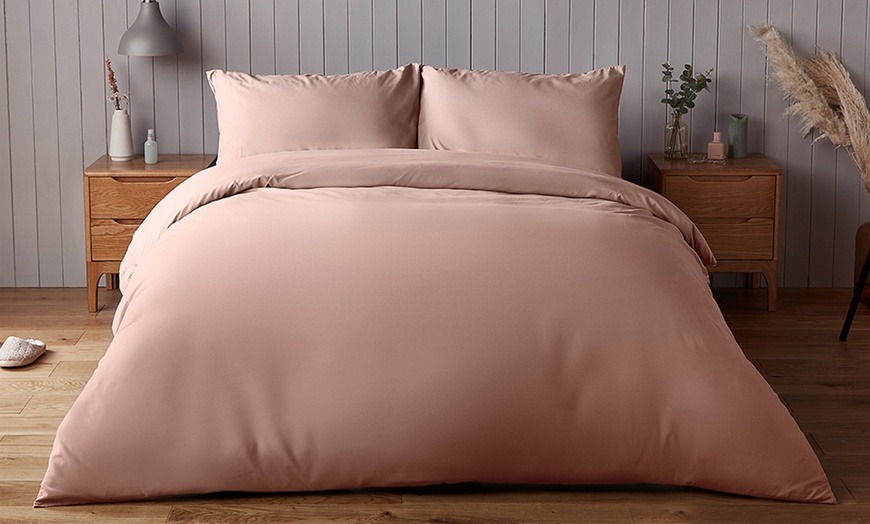 Image 5: Silentnight Supersoft Duvet Set