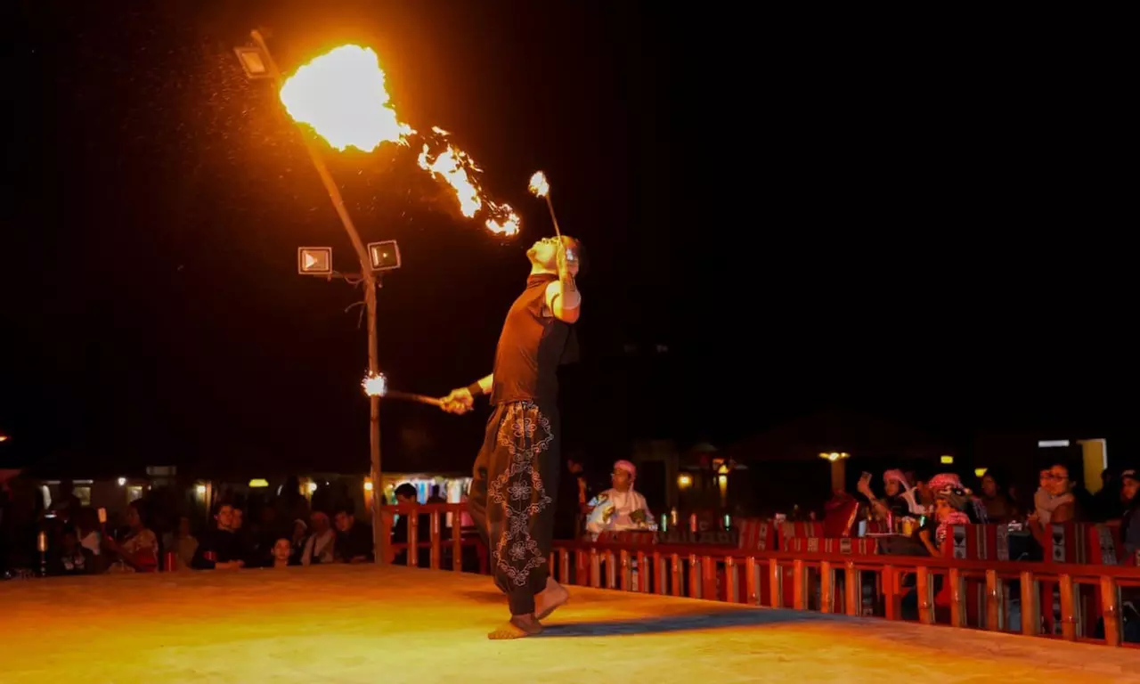 VIP Desert Safari with Doorstep Transfer by 4x4 Car For Up to Four