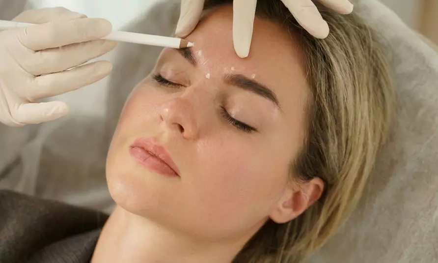 Wertgutschein anrechenbar auf Botulinumbehandlung mit 10-40 Einheiten