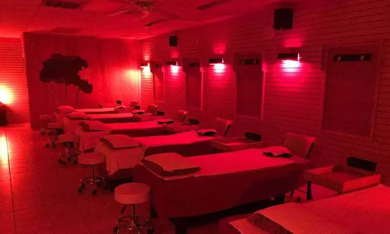 Unwind with One 60, 90 or 120 Minute Swedish Couples Massage 