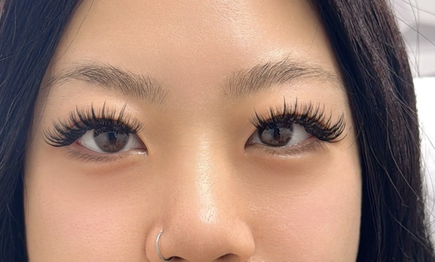 Image 3: Lash Lift, Tint, or Extensions for a Natural or Glam Look
