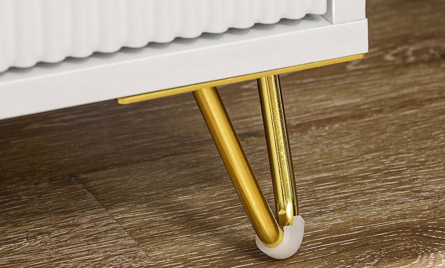 Image 6: HOMCOM Three Drawer Chest of Drawers