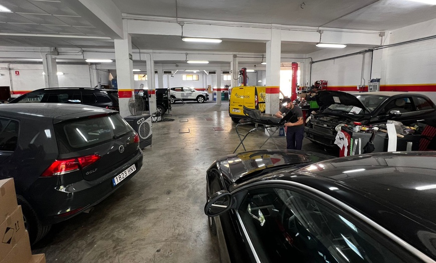 Image 4: Revisión pre-ITV con opción a cambio de aceite y de hasta 4 filtros 