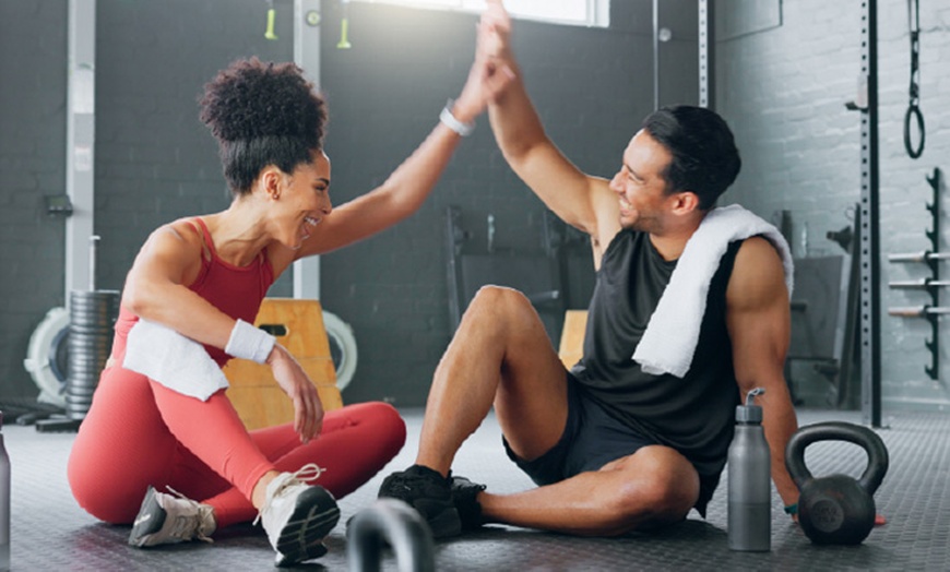 Image 8: Date de alta en VivaGym y accede a más de 250 gimnasios