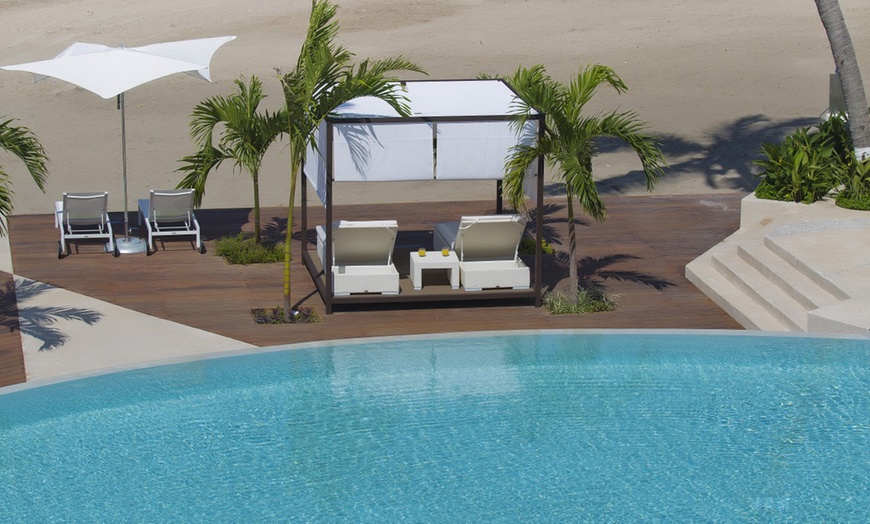 Image 2: ✈4-Night All-Incl. Krystal Grand Puerto Vallarta from Travel by Jen