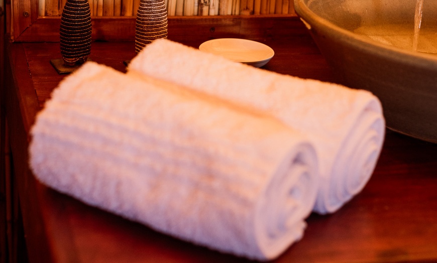 Image 2: 8-Day Yoga & Safari Retreat