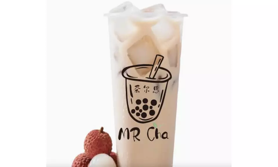 Delight in a Variety of Fruity, Milk & Yogurt Bubble Teas
