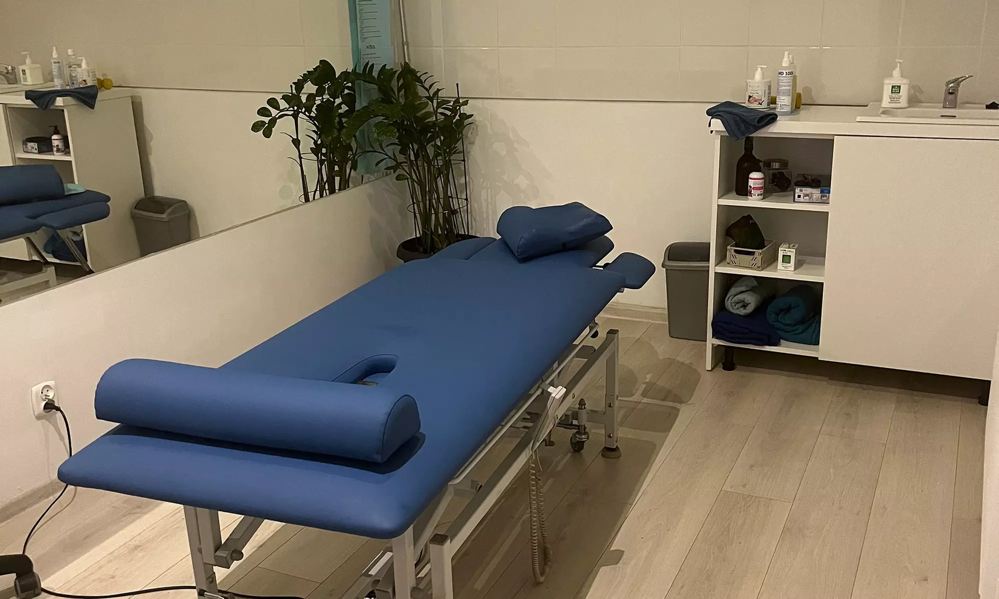 Do 42% zniżki na Masaż - Całe ciało w Medella Fizjoterapia Masaż Ćwiczenia