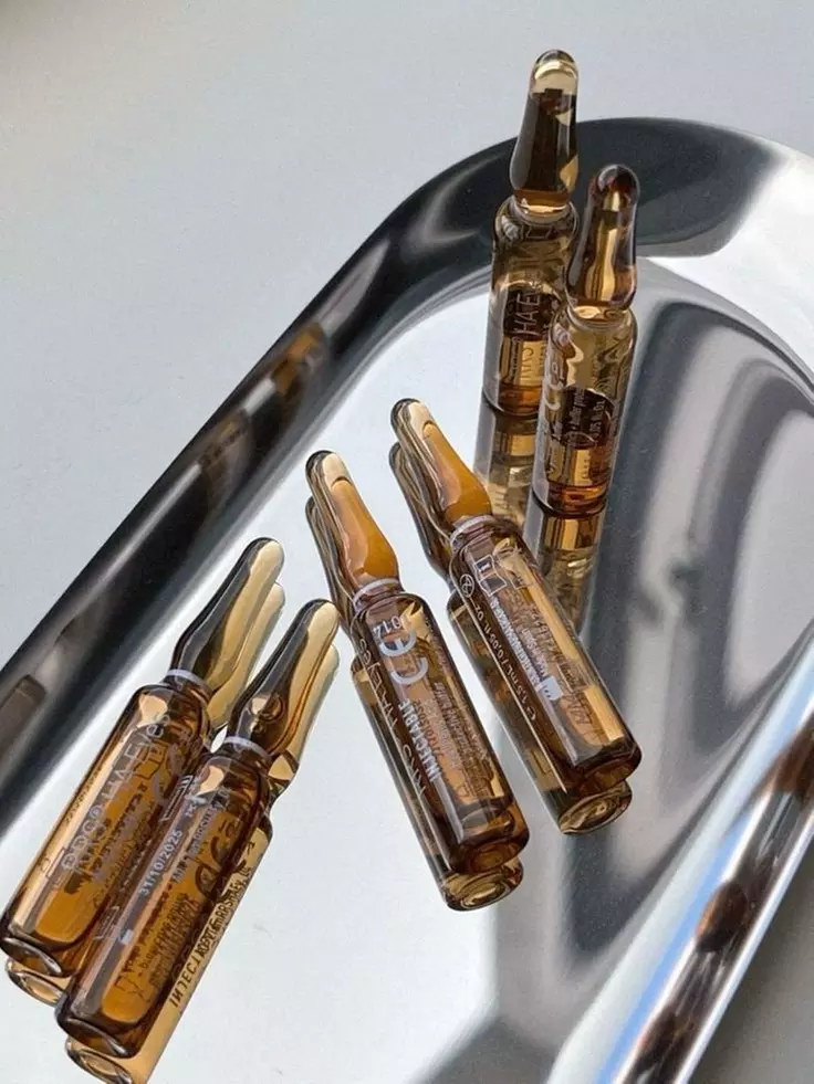 First anti-ageing treatment? Start with microneedling with HA ✅