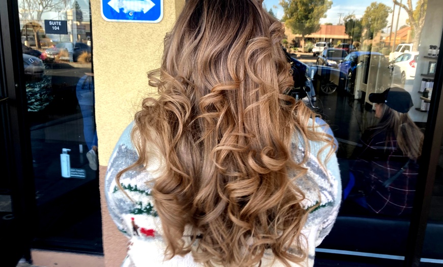 Image 9: Transform Your Hair with Single Color with Haircut and Style