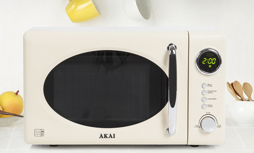 Image 18: Akai 20l 700W Digital Microwave